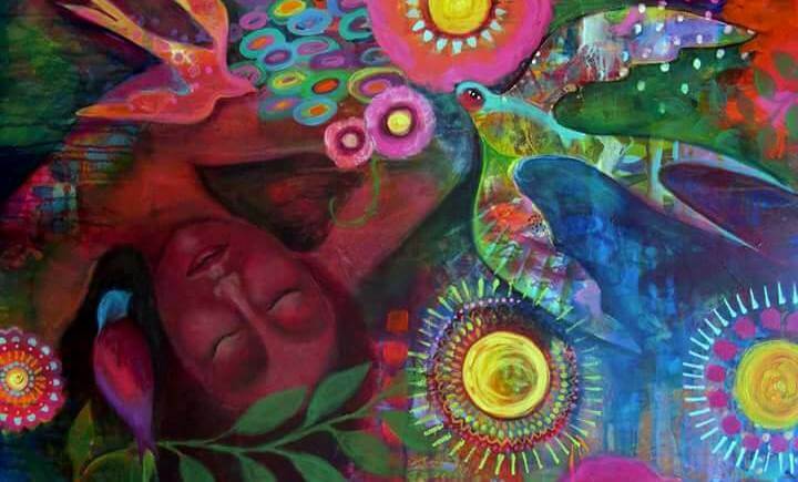 カラフルな女性と鳥