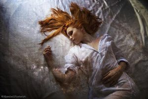 睡眠麻痺:「金縛り」の真実