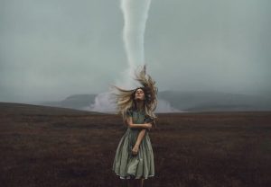 自己破壊の重圧