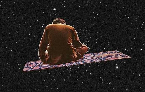 宇宙を飛ぶ絨毯