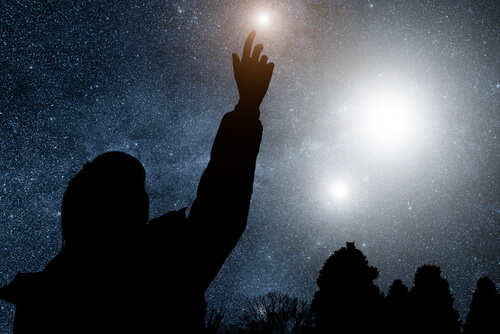 星に手を伸ばす人