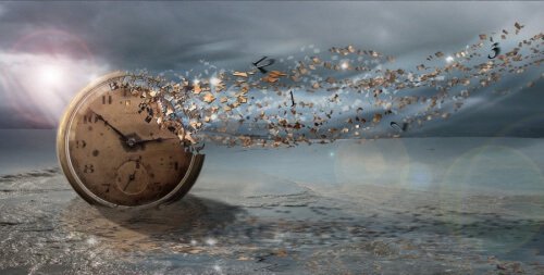 消えていく時計