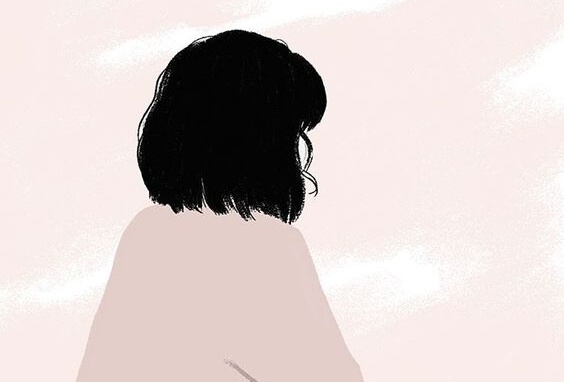 女性の後ろ姿