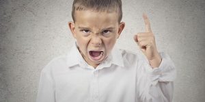 リトルエンペラー症候群:子供の暴動
