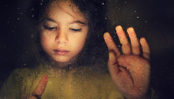 子供から笑顔が無くなった日：児童性的虐待