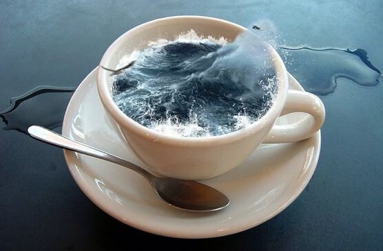 カップの中の嵐