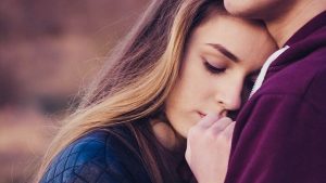 不安と曖昧の愛着:何度も放棄と救済を繰り返す関係