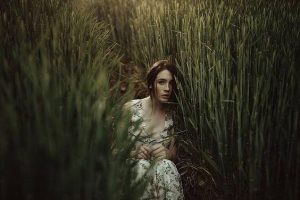 ロマンチックな関係の感情的依存