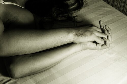 他の人のことをセックス中に考えるのは普通