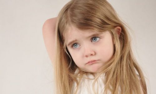 精神的に不在の親の元で育った子ども