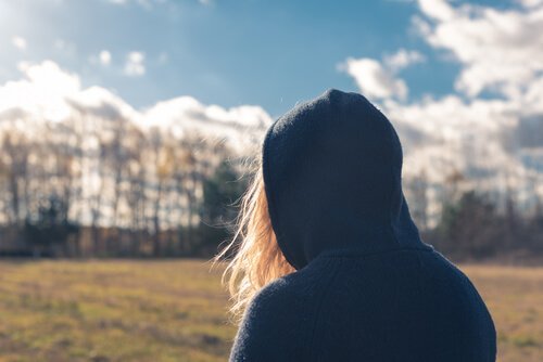反社会性パーソナリティ障害の女性