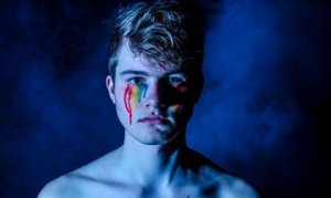 マイクロアグレッション:日々の卑劣な拷問