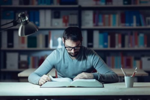 本を読む
