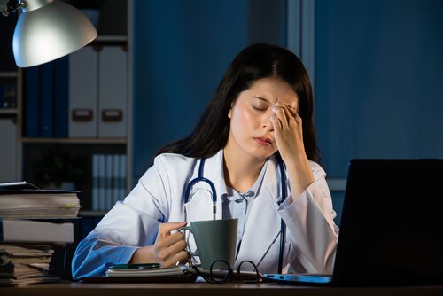 夜働くとあなたの健康にどんな影響があるのか？