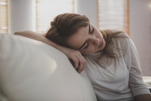 気分の腫れない女性