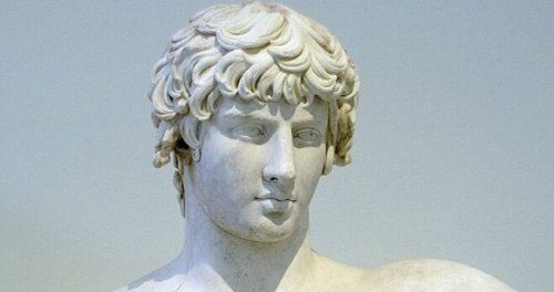 デモステネスの像