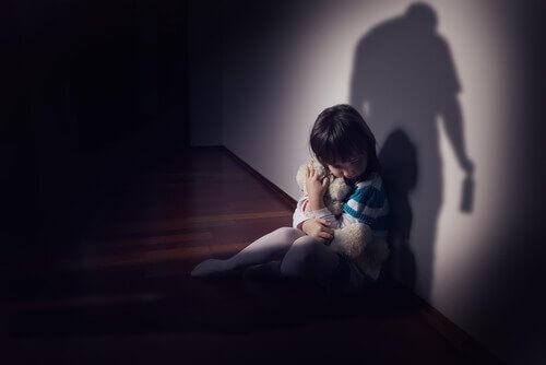 虐待を受ける子ども