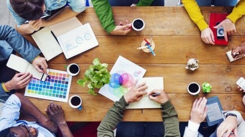 仕事で成功するためのチームワーク