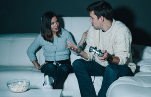 テレビゲーム中毒:症状と治療