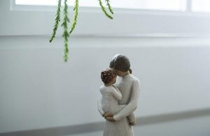 妊娠中から子どもに平穏な幼少期をもたらそう