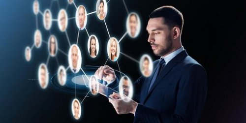 ヘッドハンティング