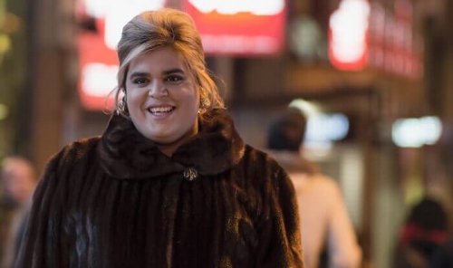 「パキータ・サラス」:エンターテイメントと懐かしさ