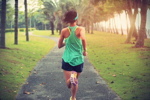運動とメンタルヘルス：適度な運動量とは？