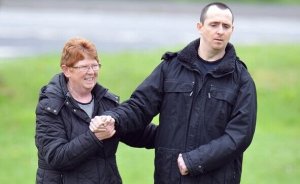 ポール・ピュー:病的笑いというケース