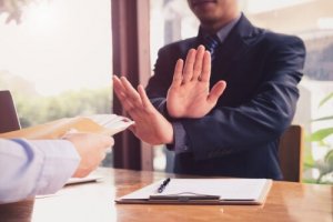 スペインにおける良心的拒否とは