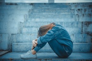 青年期の感情的依存
