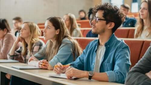 大学生活の実情