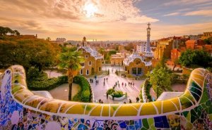 アントニ・ガウディ:偉大な建築家
