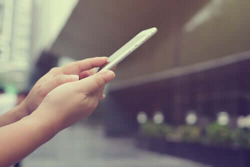 テクノロジー時代 "接続しない" 挑戦