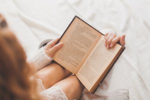 読書と感情知能の発達