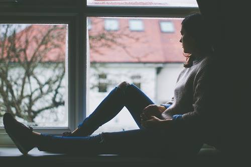 パンデミック否定 現実を受け入れない
