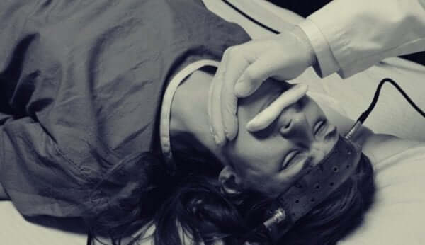 ショック療法 利点 危険性