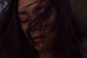 感情のスポンジ:感情を抱えすぎてしまう人