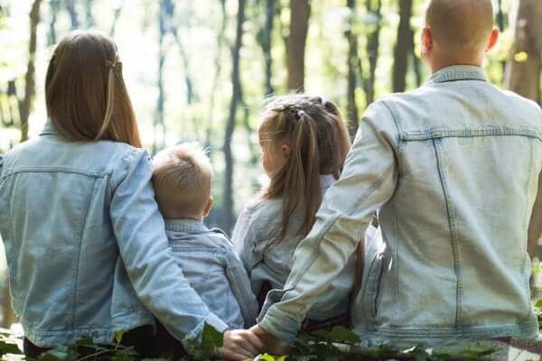 家族の持つ雰囲気は子育てにどのように影響するの？