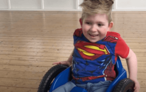 脳が2%しかなかった男の子が起こした奇跡