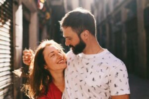 他人を理想化して祭り上げるのが不健全なのはなぜ?