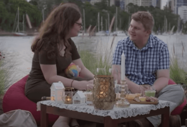 ラブ・オン・スペクトラム 始まり 進展