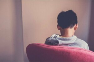 ウィリアムズ症候群:症状、原因、治療法について