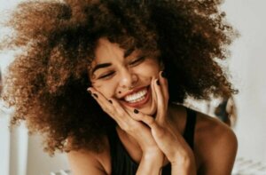 幸せホルモンとは?それぞれの働きや特徴について