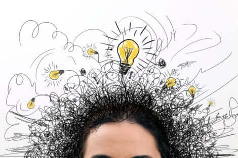 観念奔逸 認知障害